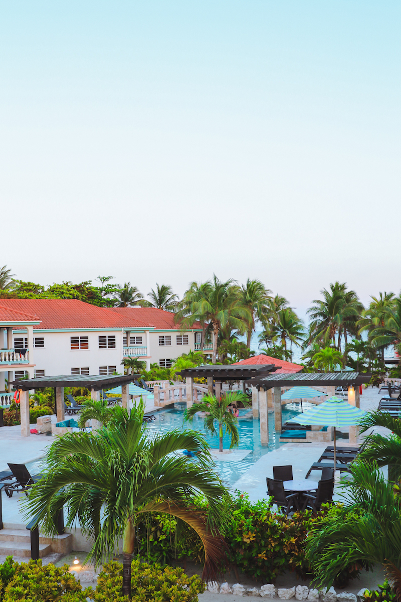 ambergris caye or caye caulker